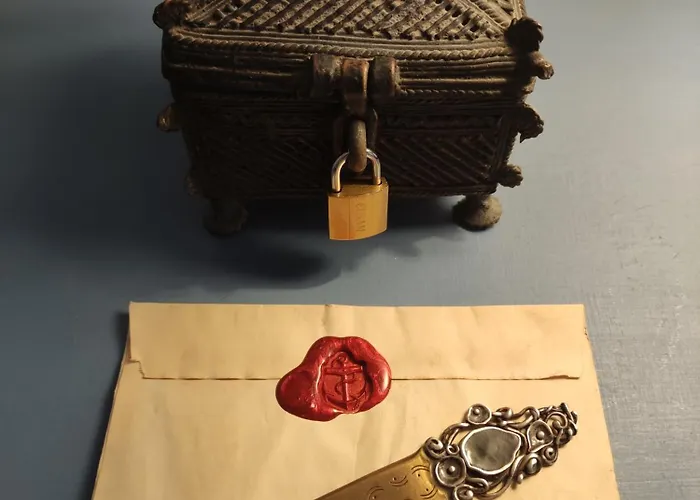 Art With Treasure Hunt, Free Parking & Self Check-in Apartment Constanţa