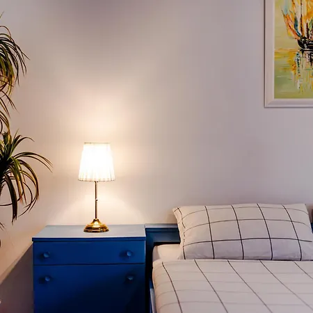 Apartment Art With Treasure Hunt, Free Parking & Self Check-in Constanta