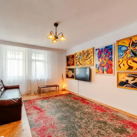 Apartment Art With Treasure Hunt, Free Parking & Self Check-in Constanta