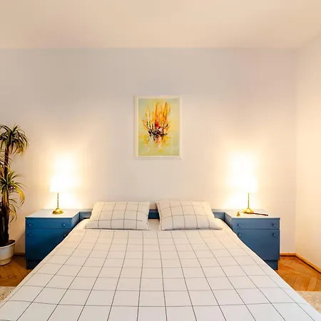 公寓 Art With Treasure Hunt, Free Parking & Self Check-in
