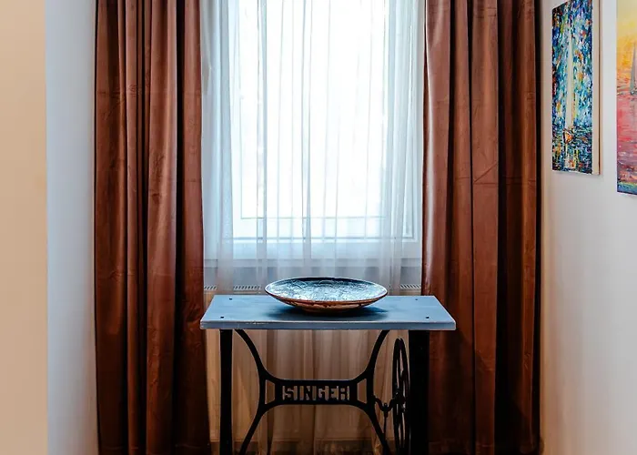 Lägenhet Art With Treasure Hunt, Free Parking & Self Check-in